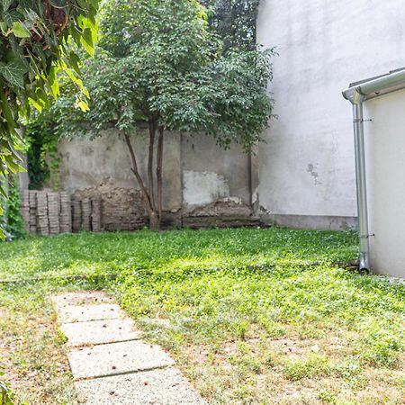 Astonishing 1Br Apt Easy Use Design/Near Schoenbrunn Wenen Buitenkant foto
