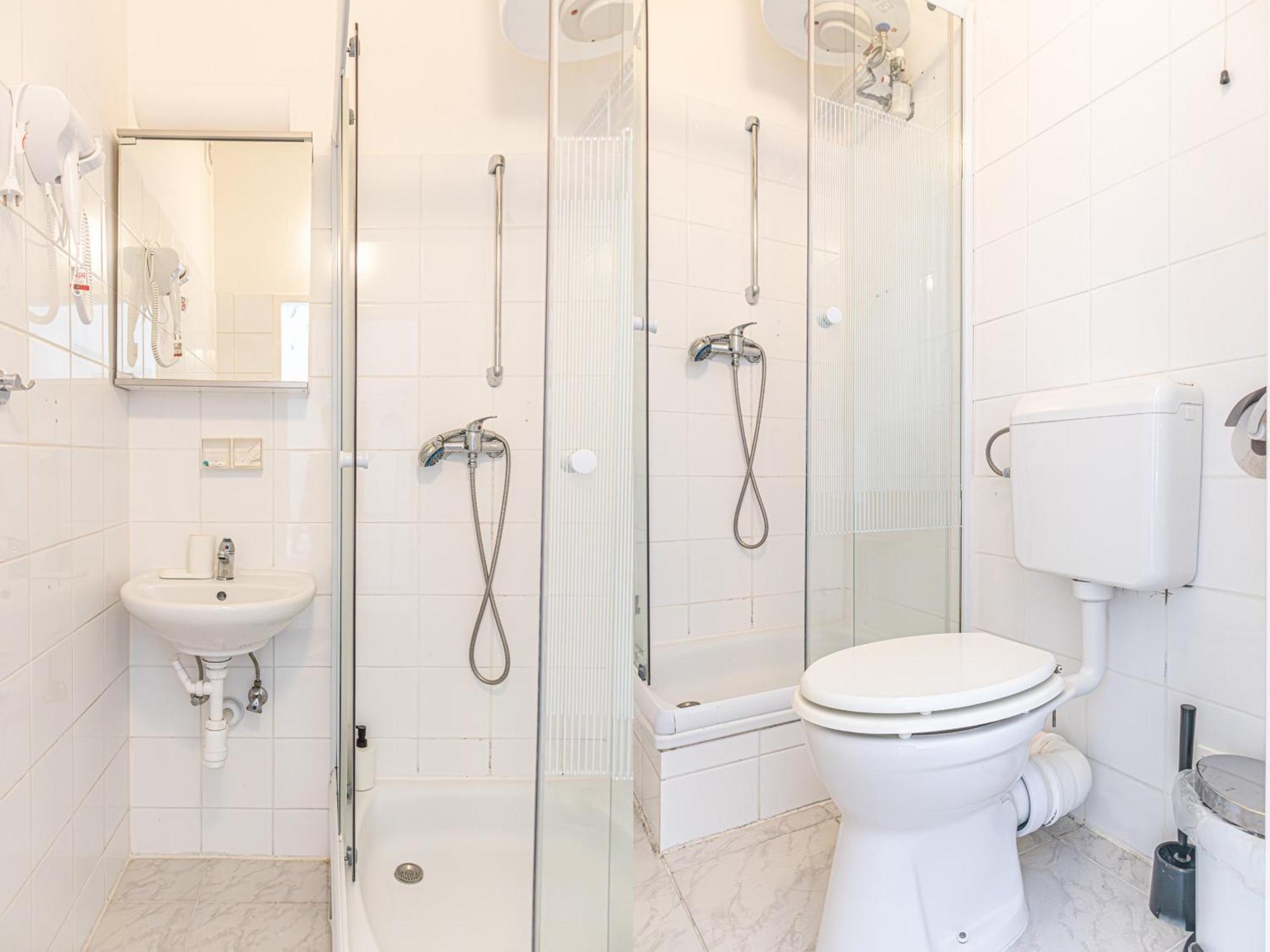 Astonishing 1Br Apt Easy Use Design/Near Schoenbrunn Wenen Buitenkant foto