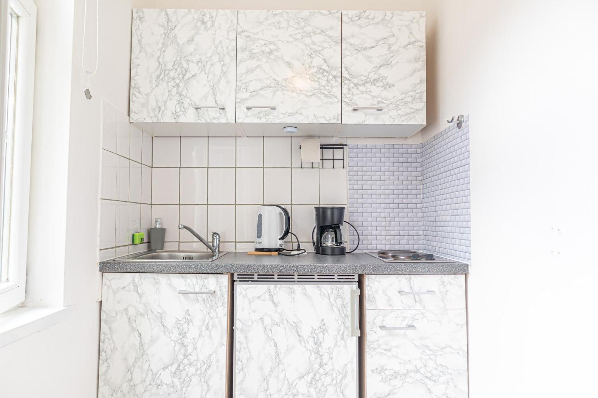 Astonishing 1Br Apt Easy Use Design/Near Schoenbrunn Wenen Buitenkant foto
